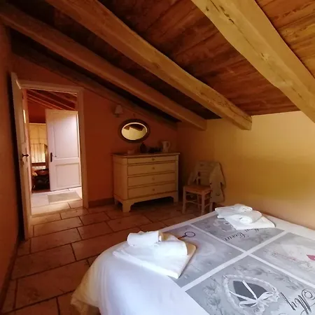 컨트리하우스 Il Noce E La Strega *